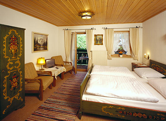 Zimmer Kramer